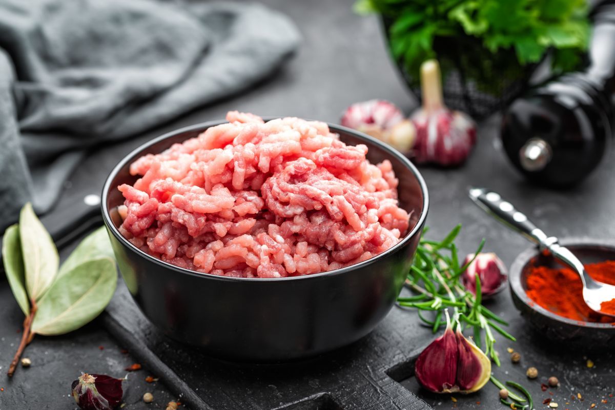 MIĘSO MIELONE CIELĘCE